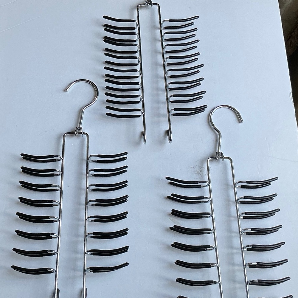 3 Nice solid neck ties hangers